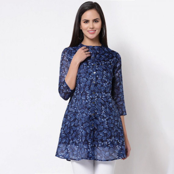 http://126822.m1110.group/products/blue-printed-tunic