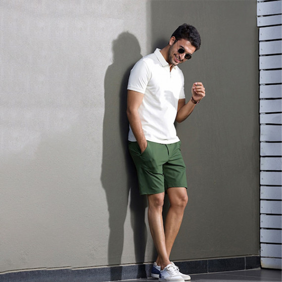 http://126822.m1110.group/vi/products/men-green-4way-stretch-chino-shorts