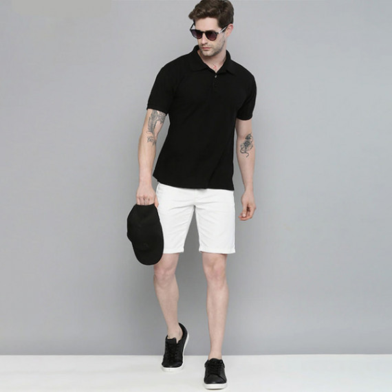 http://126822.m1110.group/vi/products/men-white-slim-fit-chino-shorts