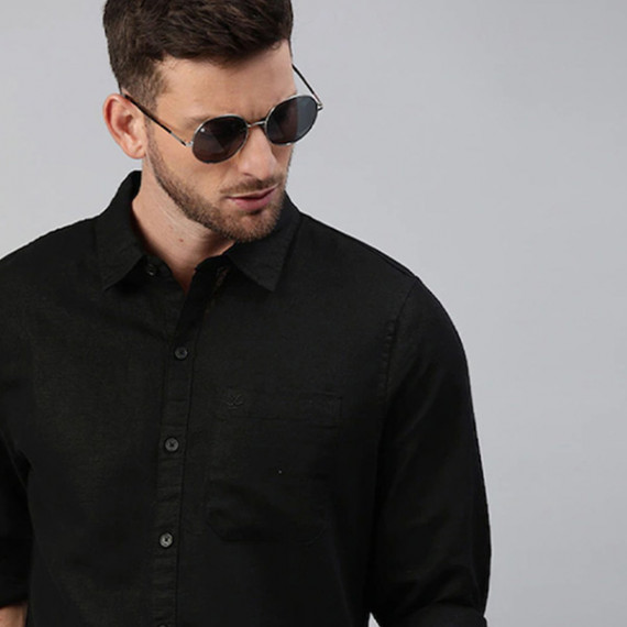 http://126822.m1110.group/vi/products/men-black-slim-fit-cotton-casual-shirt