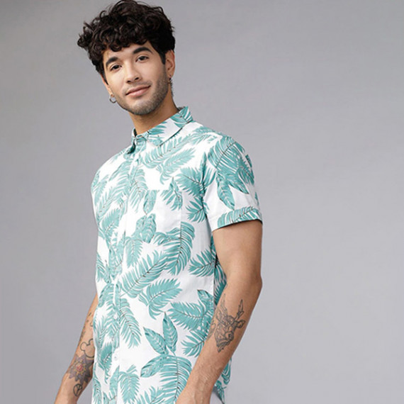 http://126822.m1110.group/vi/products/men-green-white-slim-fit-printed-casual-shirt